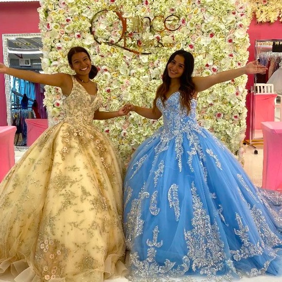 Meet your Posher, Emily - Picture 1 of 1